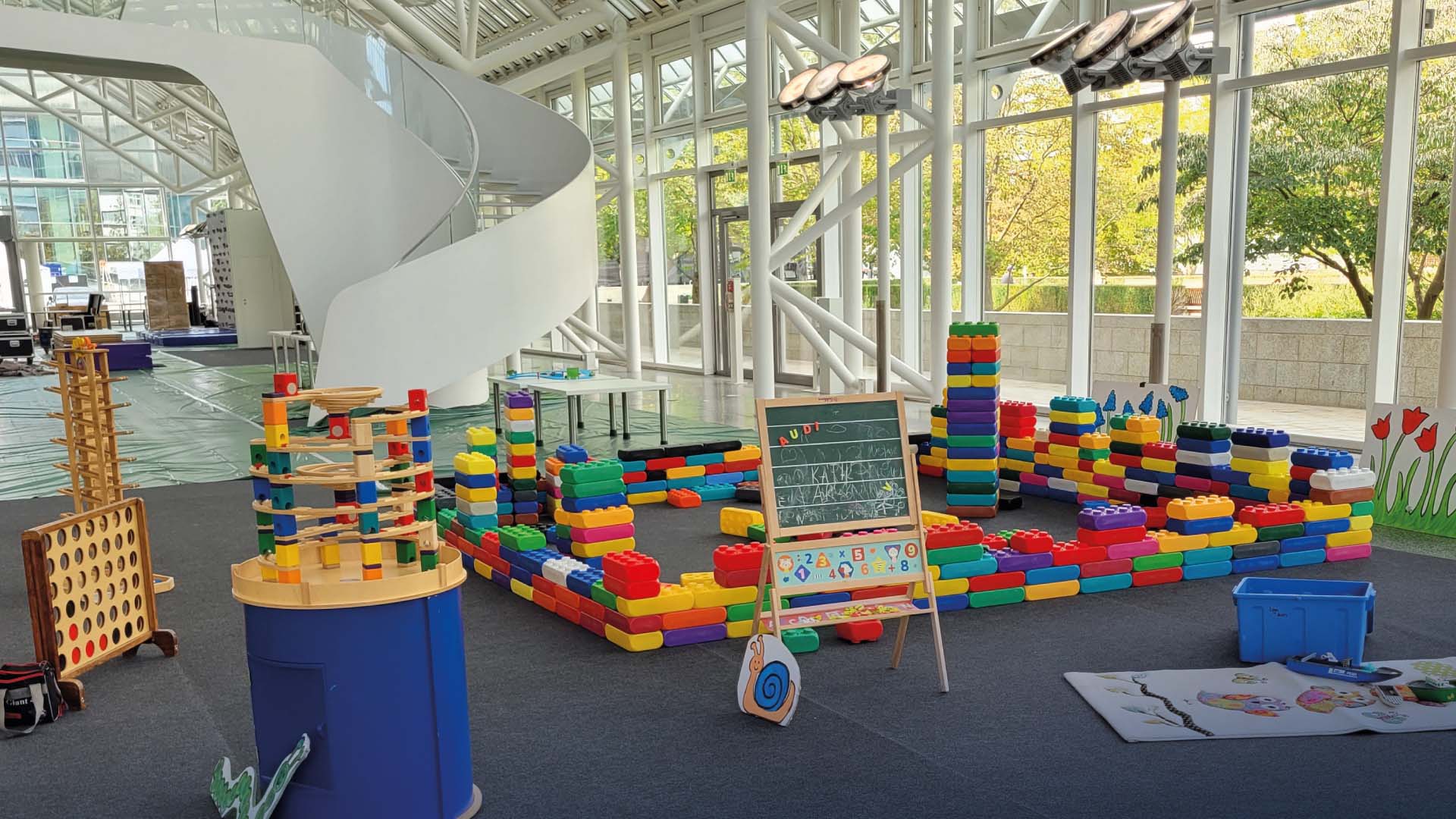 SME_Website_Referenz_Audi_Slider-11