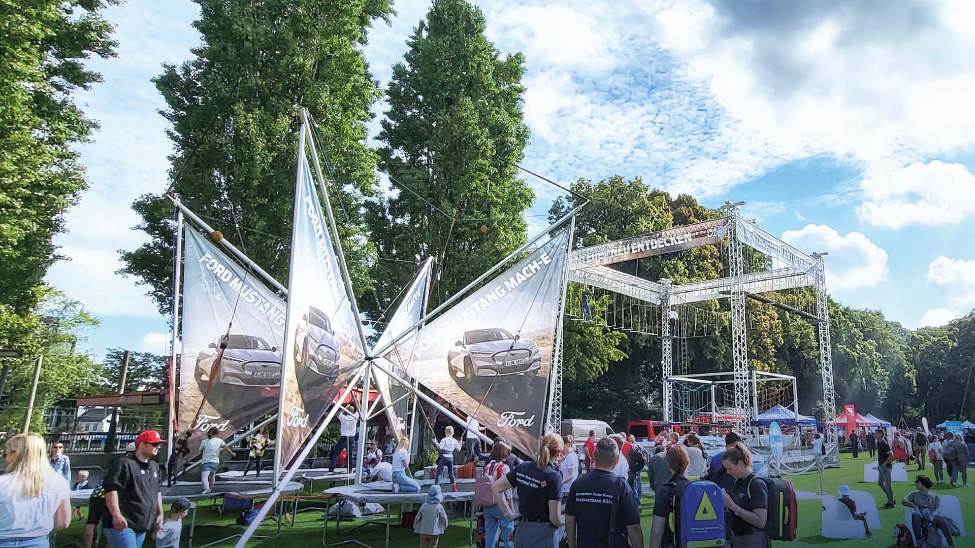 SME_Website_Referenz_Ford_Slider-01