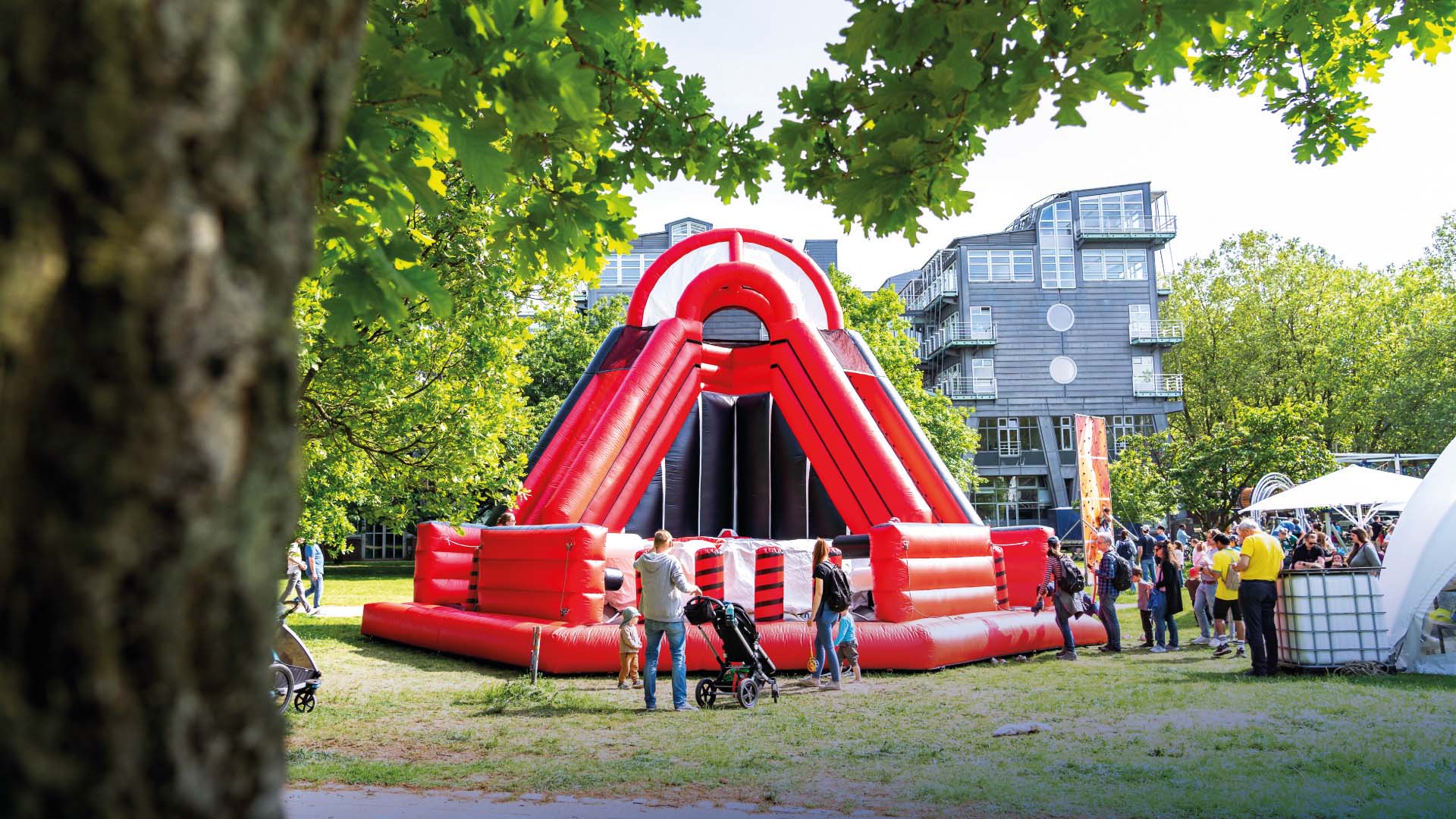 SME_Website_Referenz_Hamburger-Hafengeburtstag_Slider-08