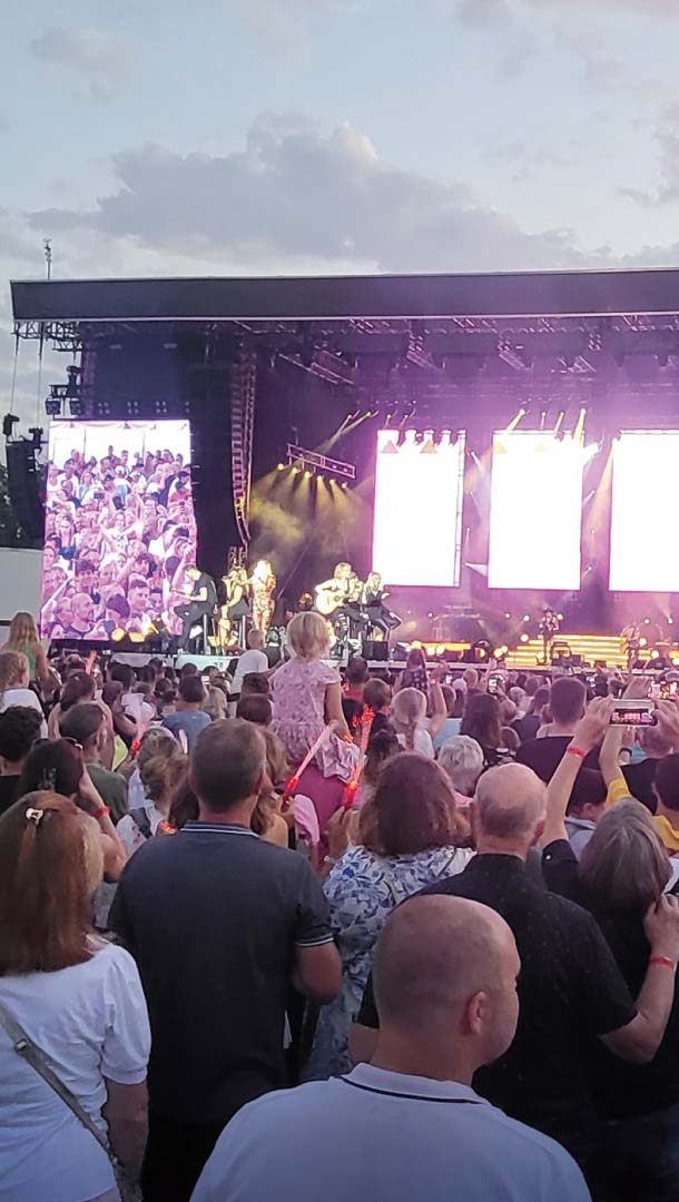 SME_Website_Referenz_Nobilia_Slider-mobil-05